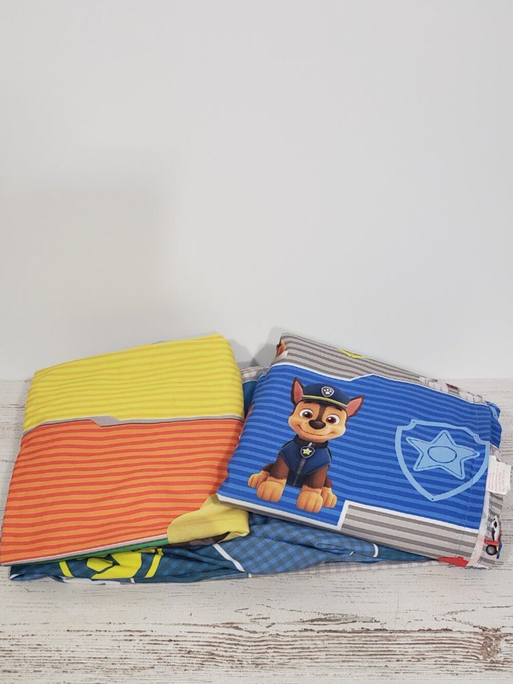 Nickelodeon.  Paw Patrol Twin Sheet Set  3 Piece Flat Sheet Fitted Sheet Pillow